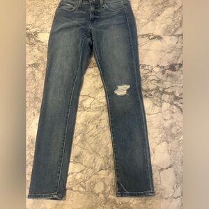 Joes the mid-rise icon jeans